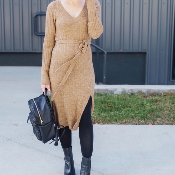 Abercrombie Tiewaist Sweater Dress Size 